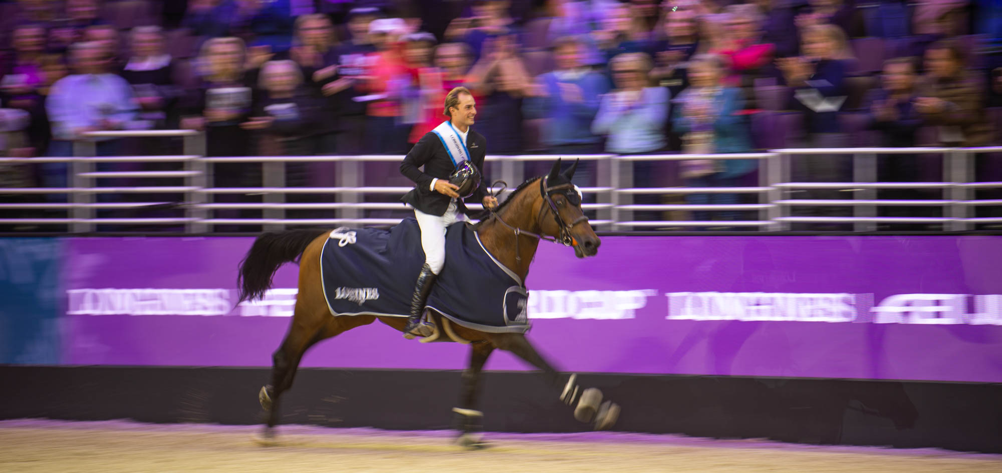 Leaderboard Shake Up at the FEI Jumping World Cup Final II